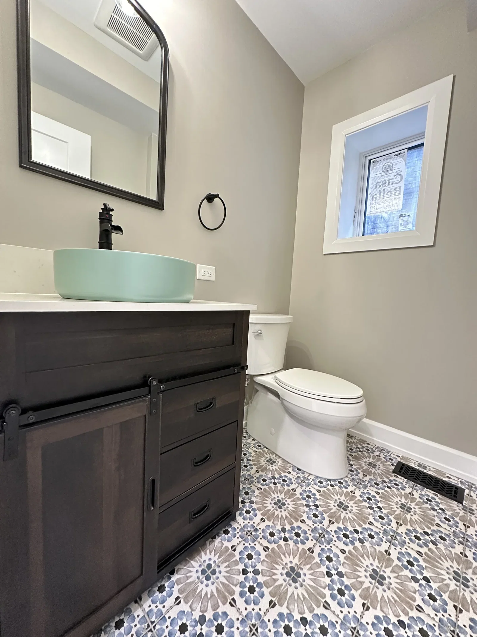 Powder room